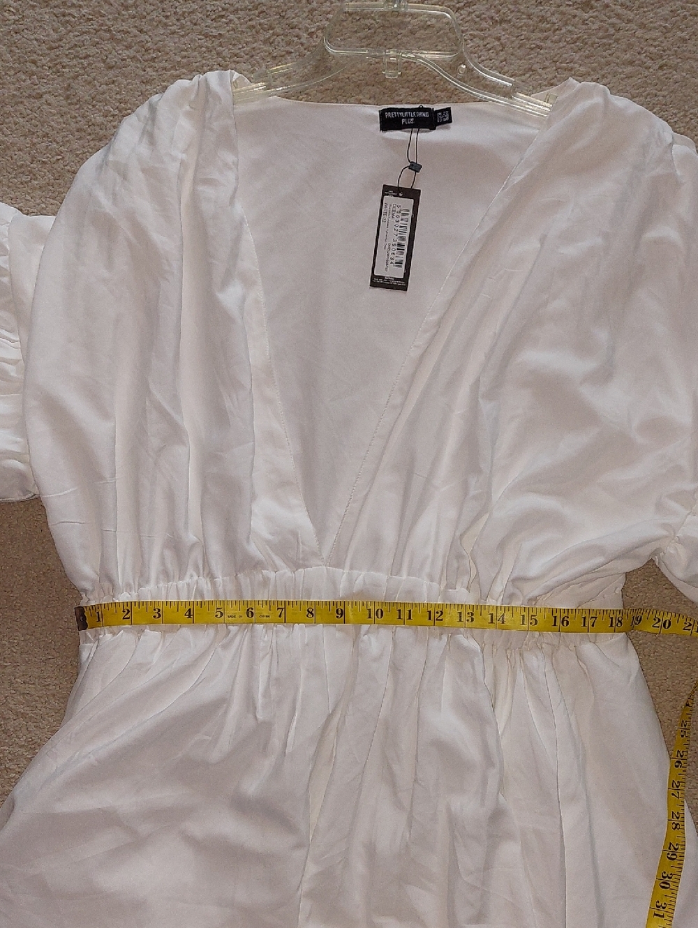 NWT PrettyLittleThing White Puff Sleeve Puffball Hem Shift Mini Dress Sz 18 - Picture 7 of 11